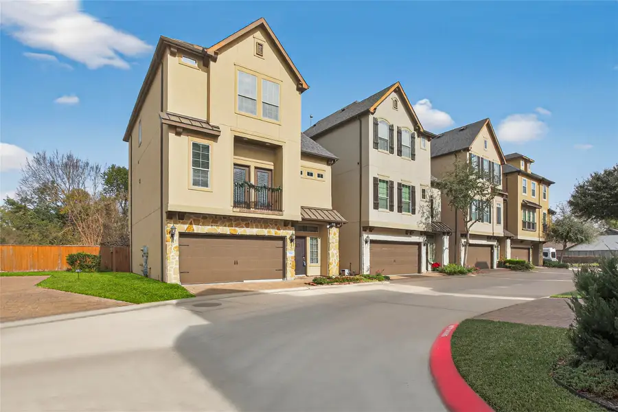 2841 Shadow Woods Court, Houston, TX 77043 - #3