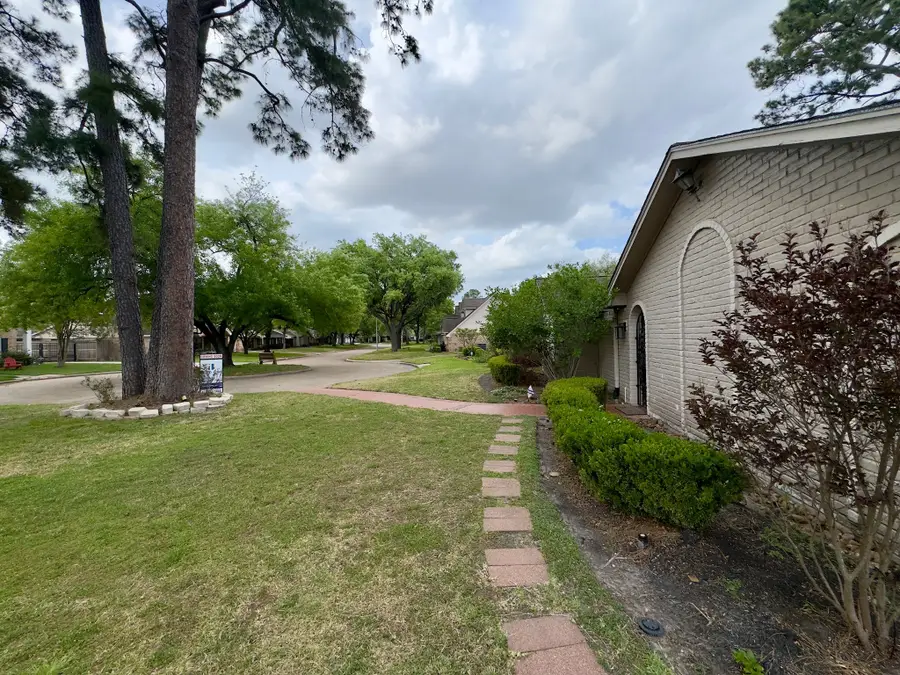 4902 Dunsmere Street, Houston, TX 77018 - #3