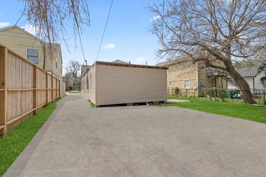 2817 Winbern Street, Houston, TX 77004 - #2