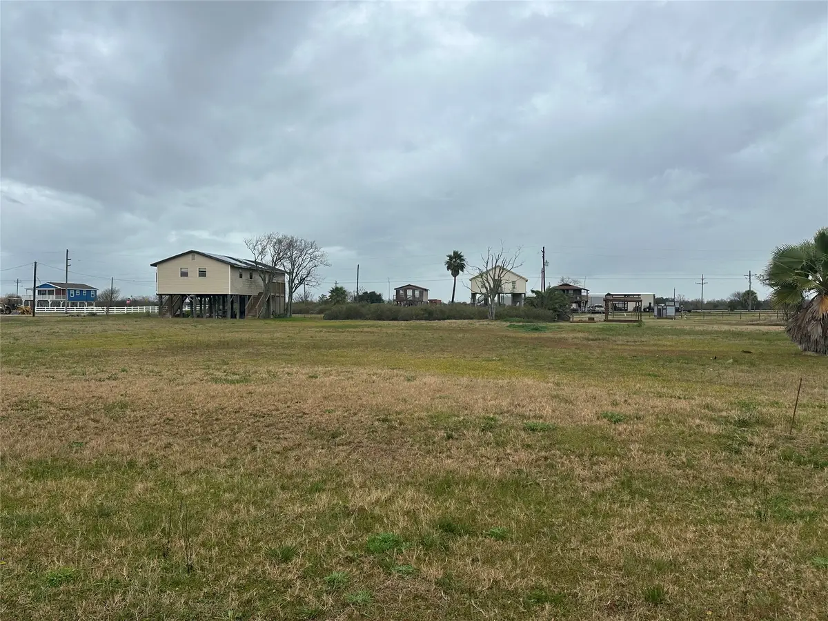 Lots 7-8 Front Avenue, Port Bolivar, TX 77650 - Image #1