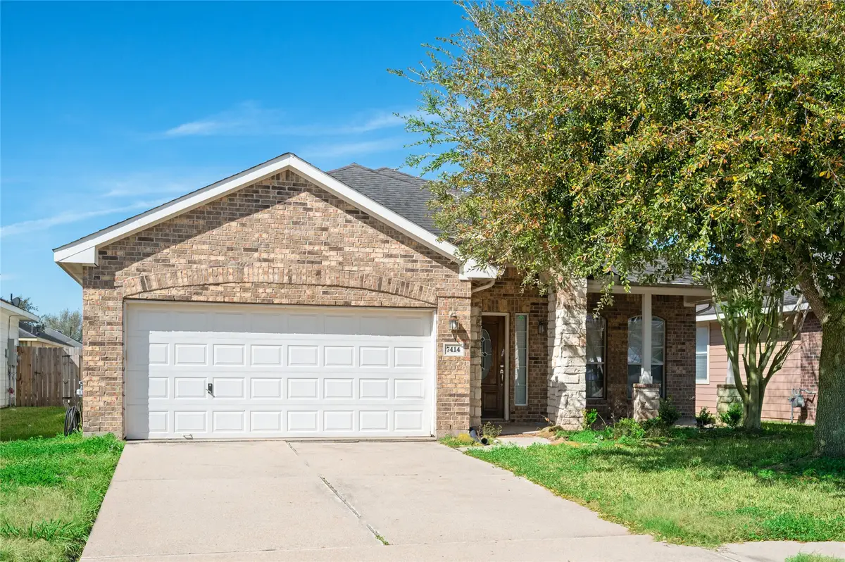 7414 Sabinal Creek Drive, Richmond, TX 77407 - #1