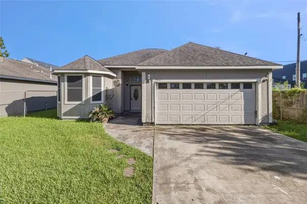 9711 Signet St Street, Houston, TX 77029