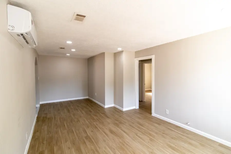 5505 Malmedy Road, Houston, TX 77033 - #3