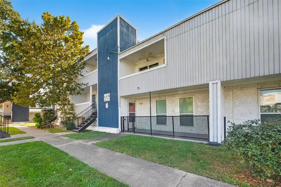 781 Country Place Drive #2054, Houston, TX 77079 - Image #3