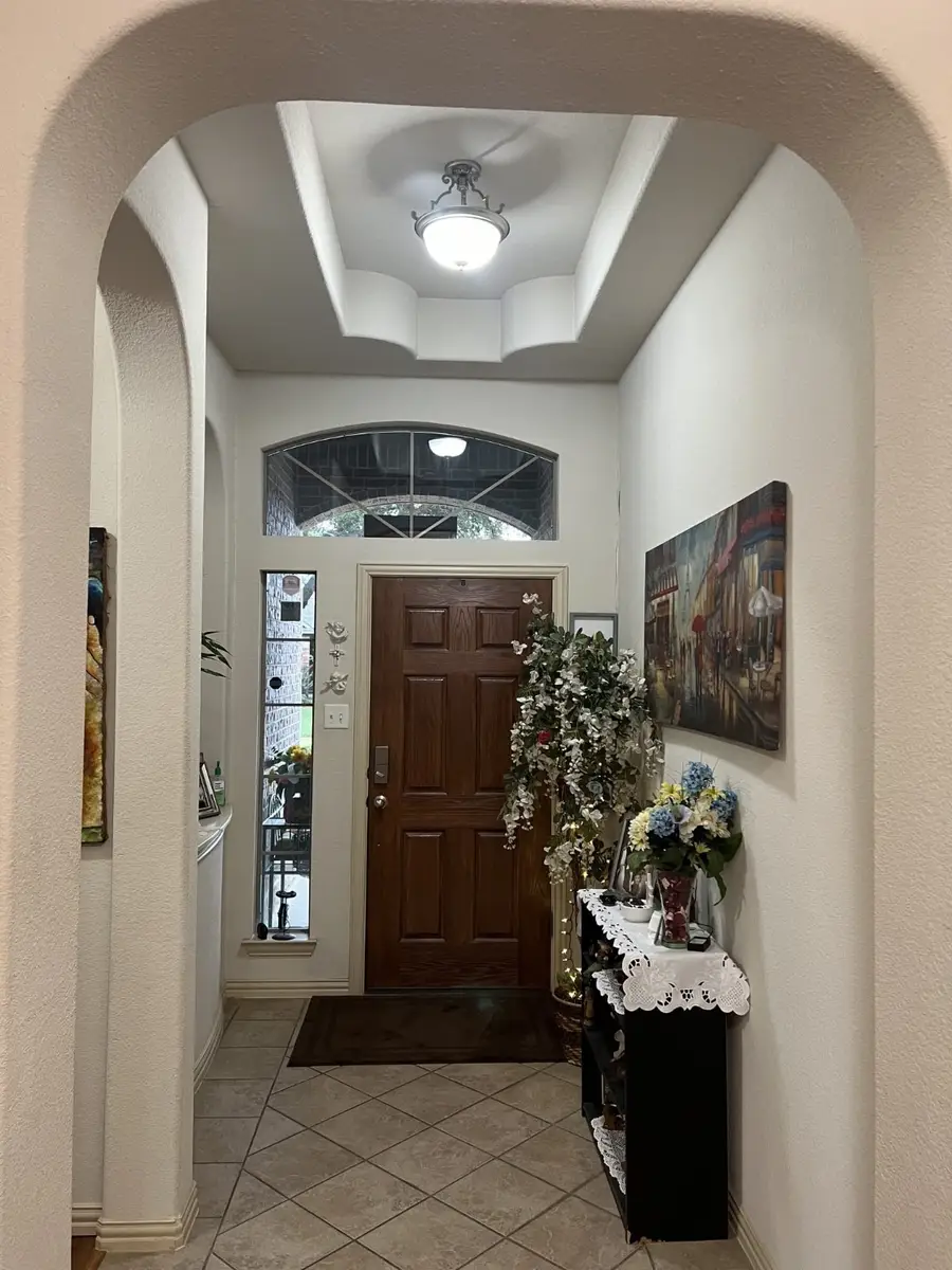 200 Chimney Rock Drive, Waxahachie, TX 75167 - Image #2