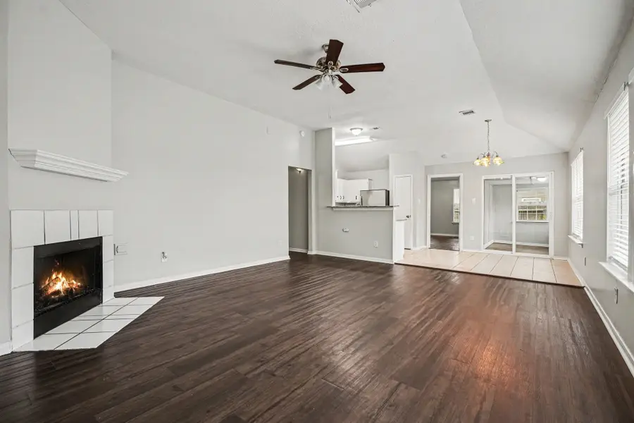 4811 Hawthorne Street, Seabrook, TX 77586 - #3