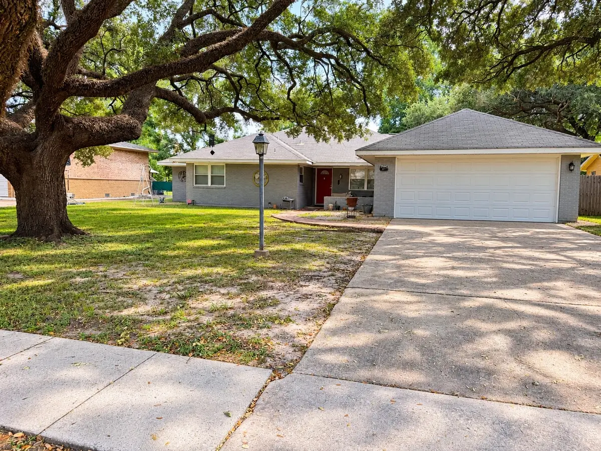 15901 Jersey Drive, Houston, TX 77040 - #1