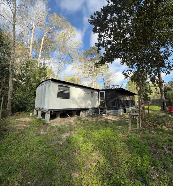 504 Bob Wills Road, Livingston, TX 77351