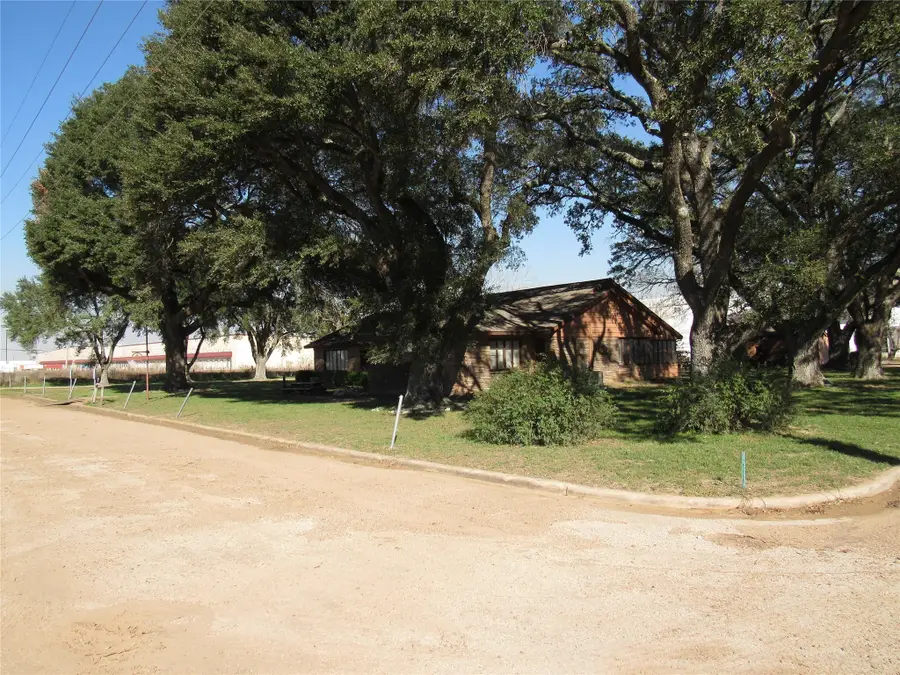 2119 Woods Road, Brookshire, TX 77423 - #2