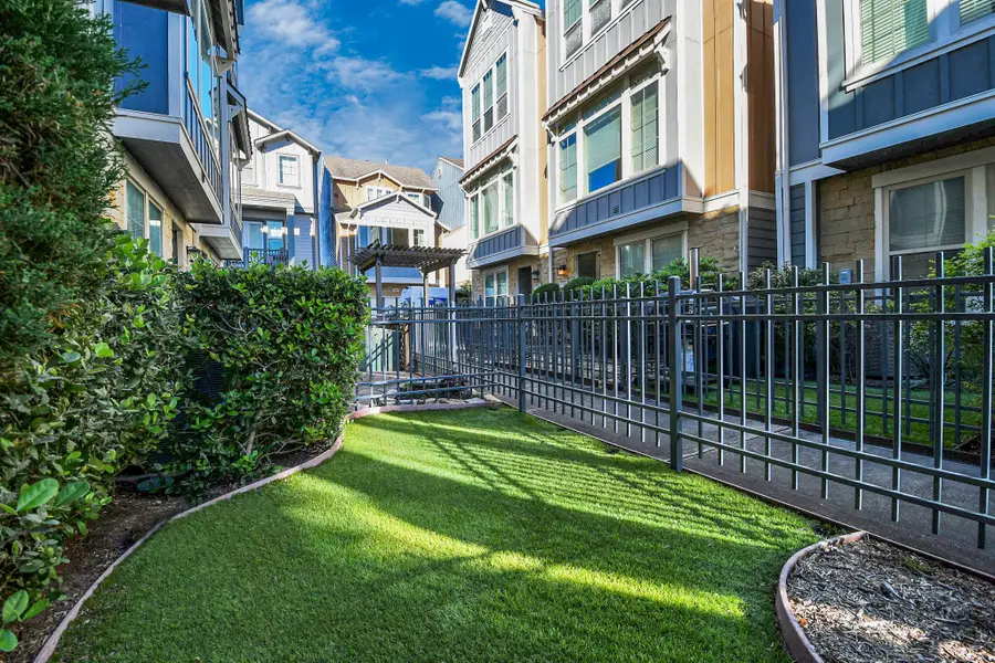 734 N Shepherd Drive, Houston, TX 77007 - #3