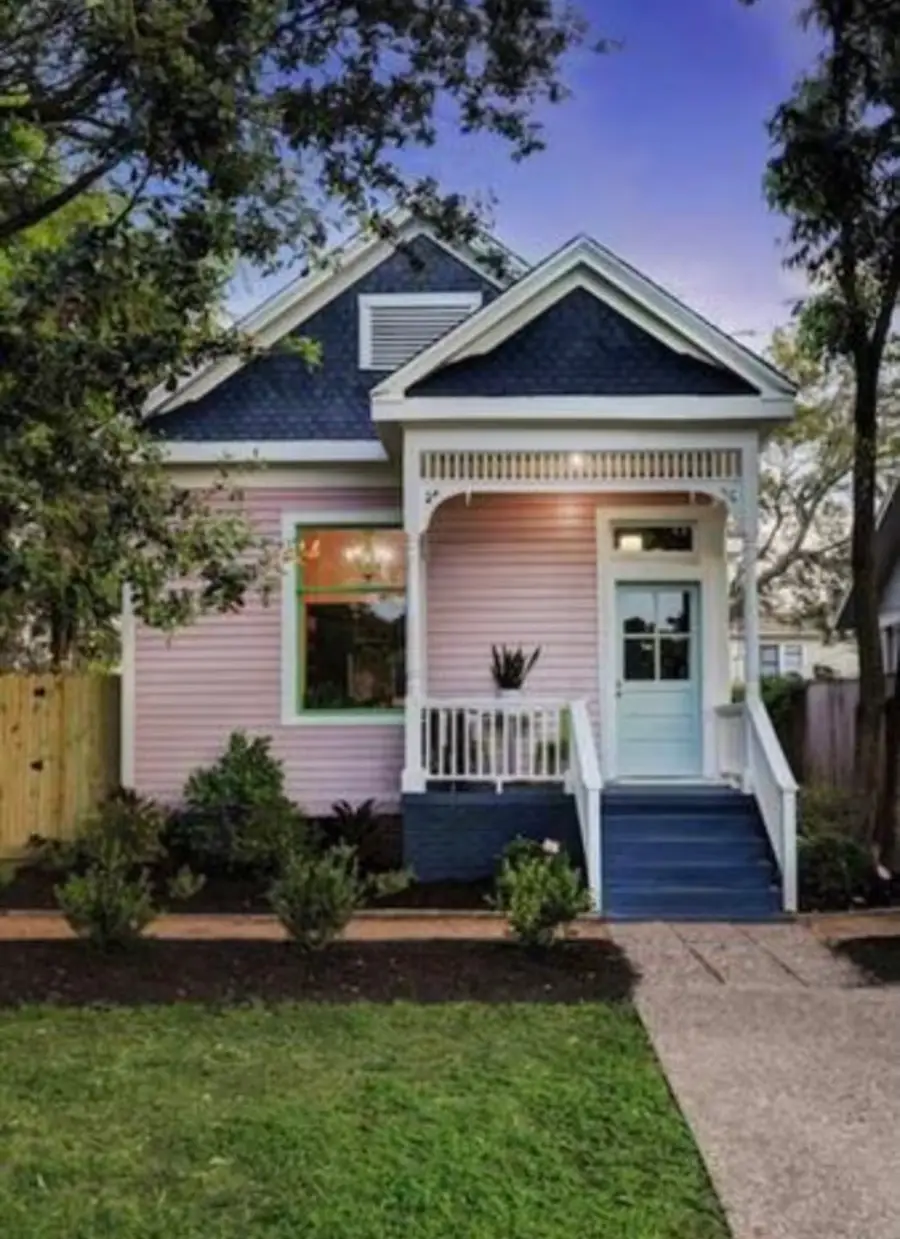 3617 Avenue Q 1/2, Galveston, TX 77550 - Image #2