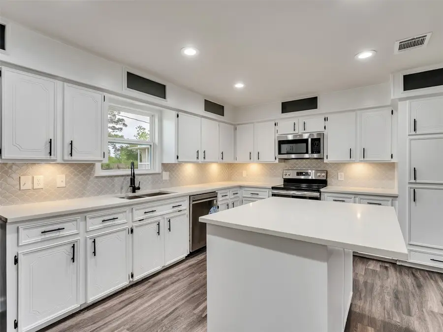 1905 County Road 235, Alvin, TX 77511 - #3