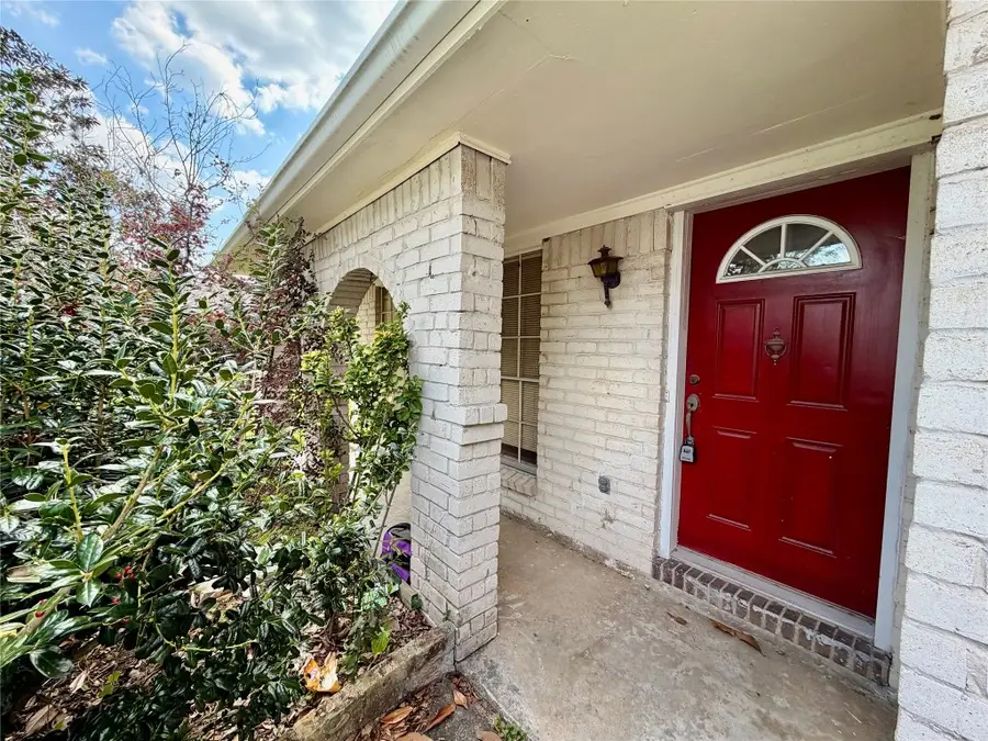 1119 Pinecroft Drive, Sugar Land, TX 77498 - #2