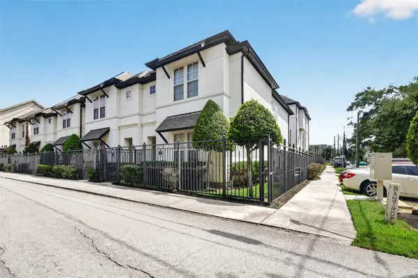 2219 Bastrop Street, Houston, TX 77003
