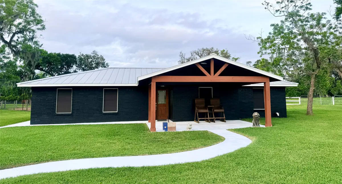 4238 County Road 507, Brazoria, TX 77422 - #1
