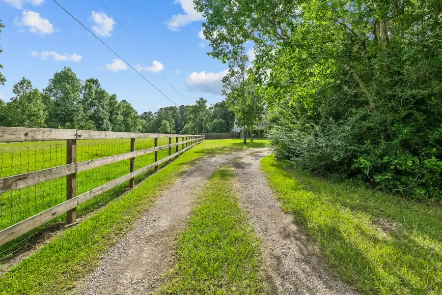 20801 Plaza Circle, Crosby, TX 77532 - Image #3