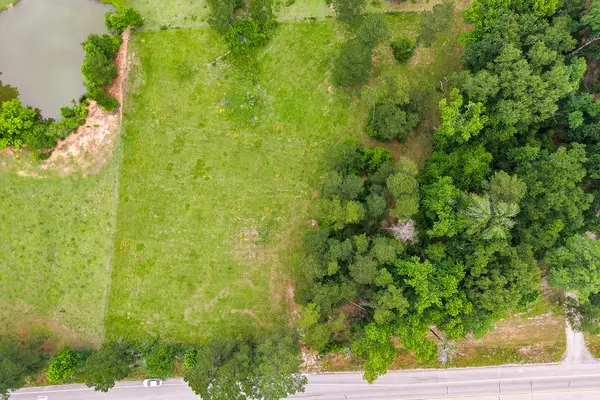 4931 Hwy 150 W, New Waverly, TX 77358