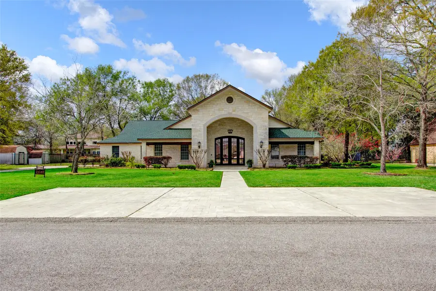 21405 Whispering Pines, Humble, TX 77338 - Image #2