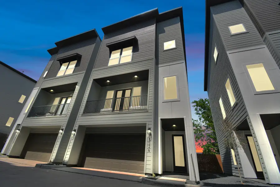 3036 Live Oak Street, Houston, TX 77004 - #2