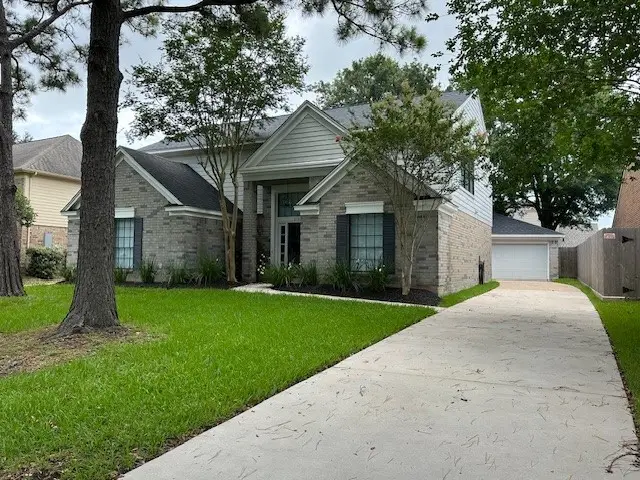 2102 Autumn Cove Drive, League City, TX 77573 - Image #2