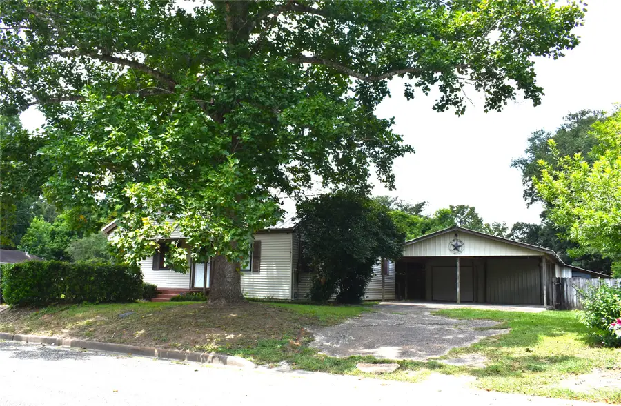 1601 Columbia Street, Liberty, TX 77575 - #3