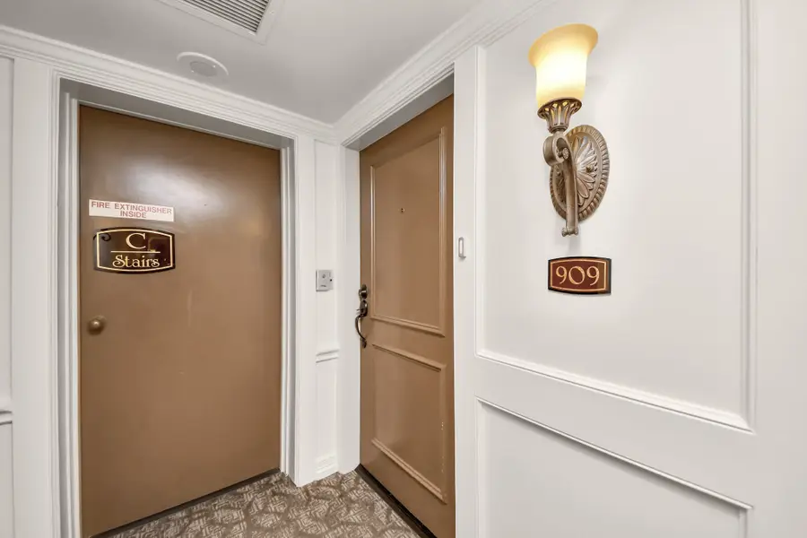 3525 Sage Road #909, Houston, TX 77056 - #3