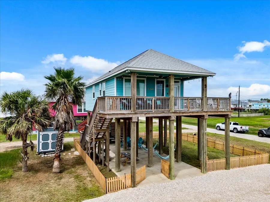 307 Olive Street, Surfside Beach, TX 77541 - #2