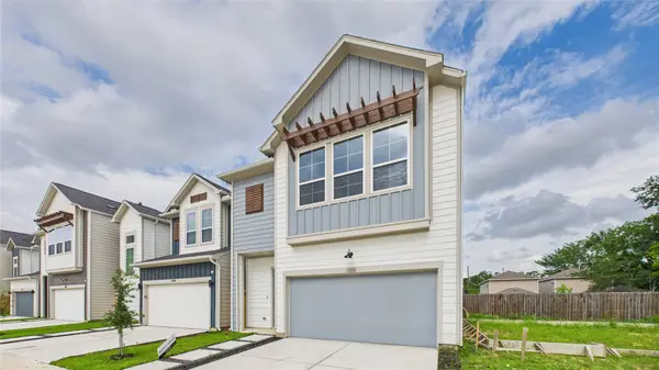 5808 Highland Sky Lane, Houston, TX 77091