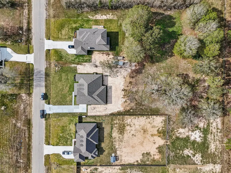 700 Barton Place Drive, Cleveland, TX 77327 - Image #3