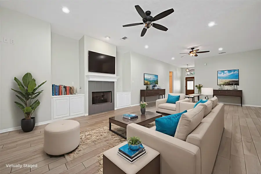 10542 Parkside Drive, Willis, TX 77318 - #2