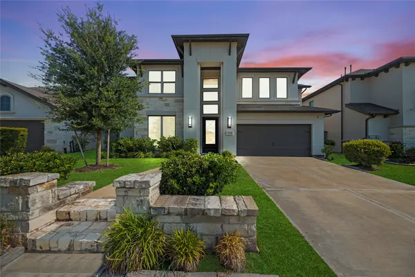 9511 Shaded Tree Drive, Missouri City, TX 77459
