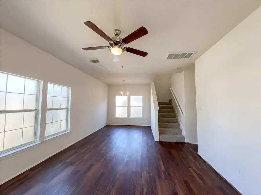 6434 Provident Green Drive, Katy, TX 77449 - Image #3