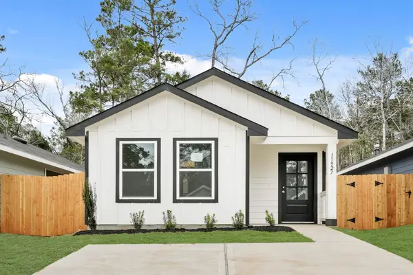 11927 Detar Court, Willis, TX 77378