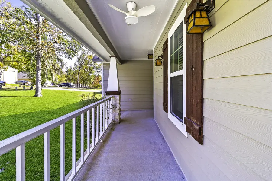 411 Resort Dr, Livingston, TX 77351 - Image #3