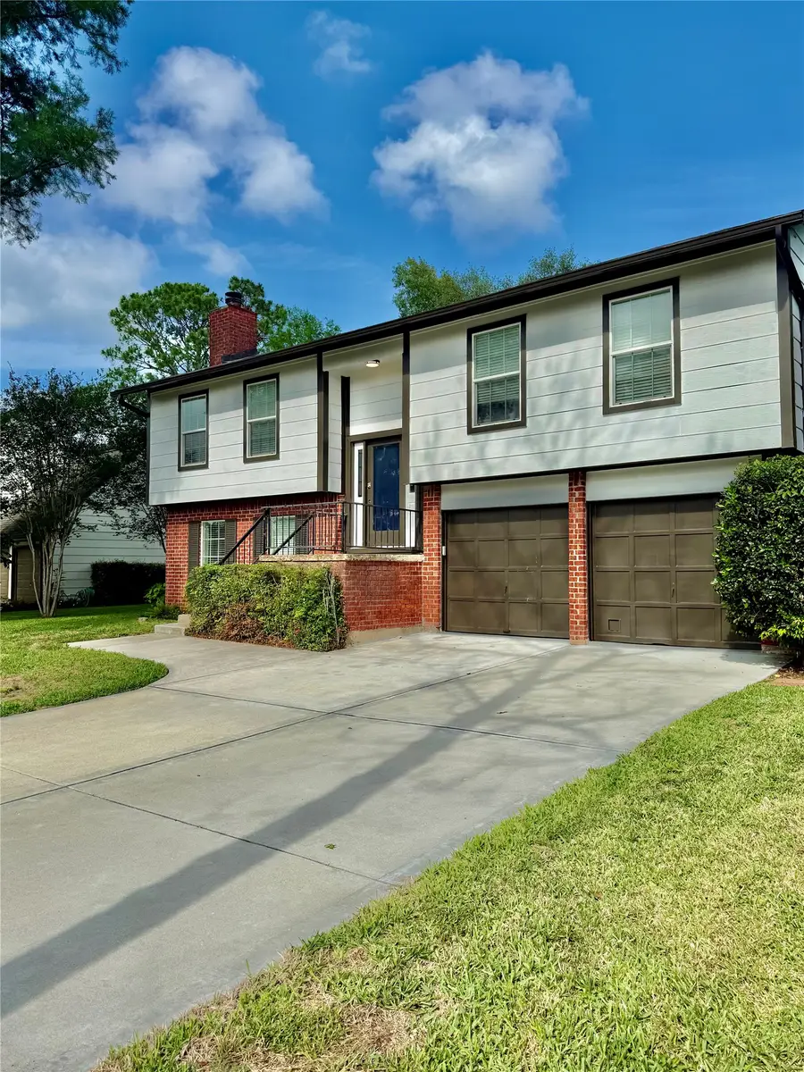 435 Old Course Dr Drive, Friendswood, TX 77546 - #2