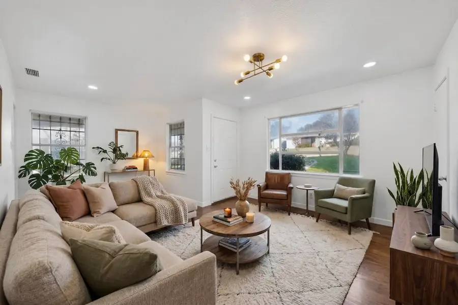 11936 Hoblitzelle Drive, Dallas, TX 75243 - #3