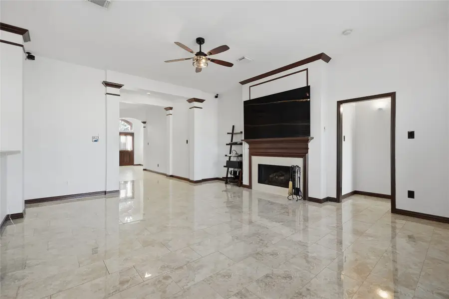 4312 Running Pine Drive, League City, TX 77573 - Image #3