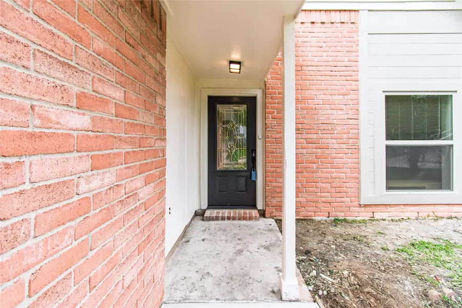 7514 Glenbriar Place, Stafford Missouri City, TX 77489 - #3