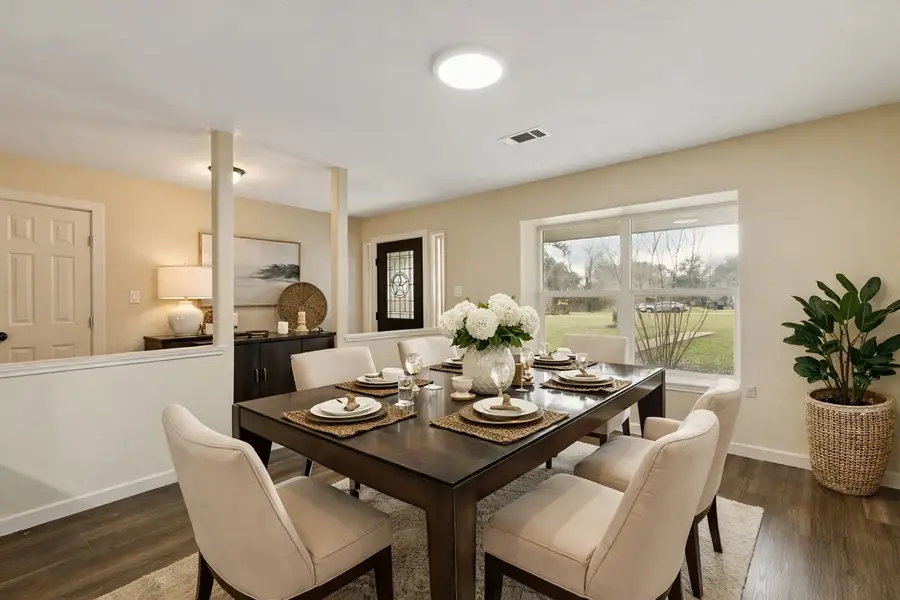 185 Hunters Lane, Sweeny, TX 77480 - #2