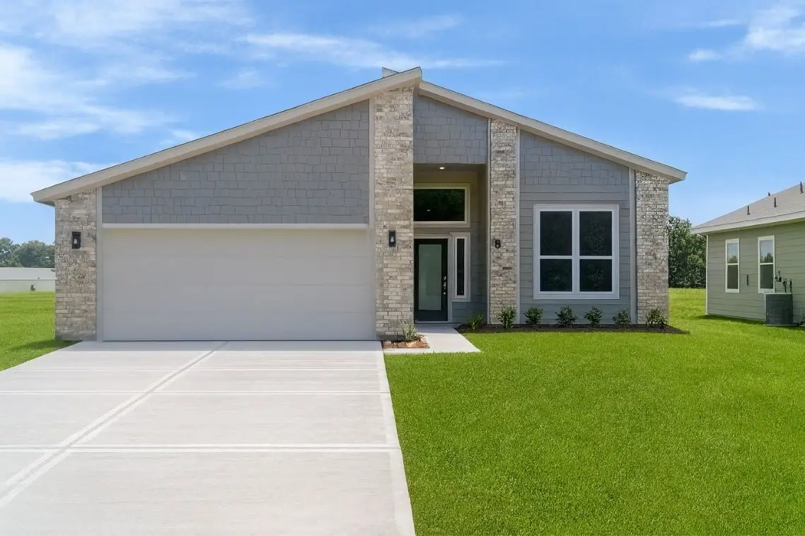 8 Greenway Drive, Trinity, TX 75862 - Image #1