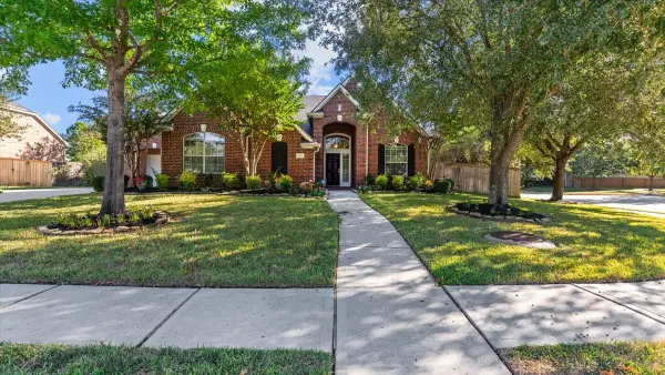 9822 Blue Cruls Way, Spring, TX 77379