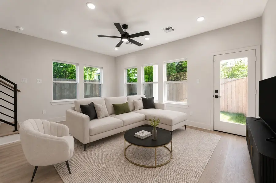 7930 Corinth Street, Houston, TX 77051 - #3