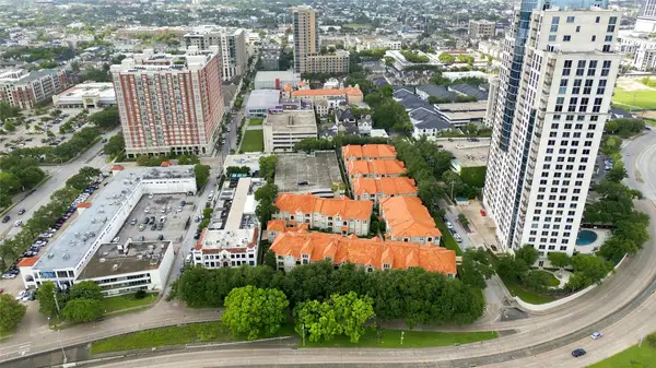 3231 Allen Parkway #2301, Houston, TX 77019