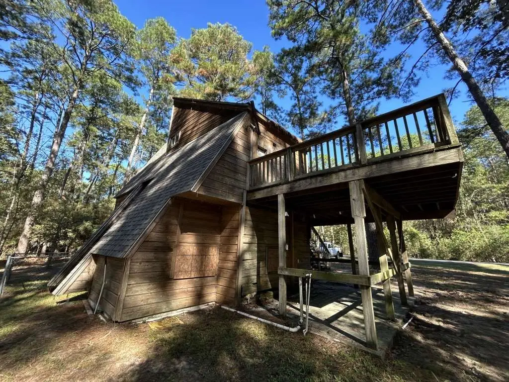 201 Creek Drive, Onalaska, TX 77360 - Image #1