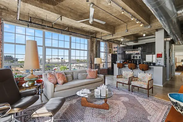 204 Travis Street #4E, Houston, TX 77002