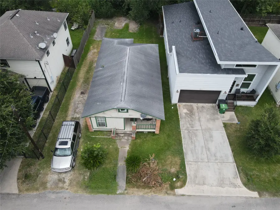 821 E 38th Street, Houston, TX 77022 - #3