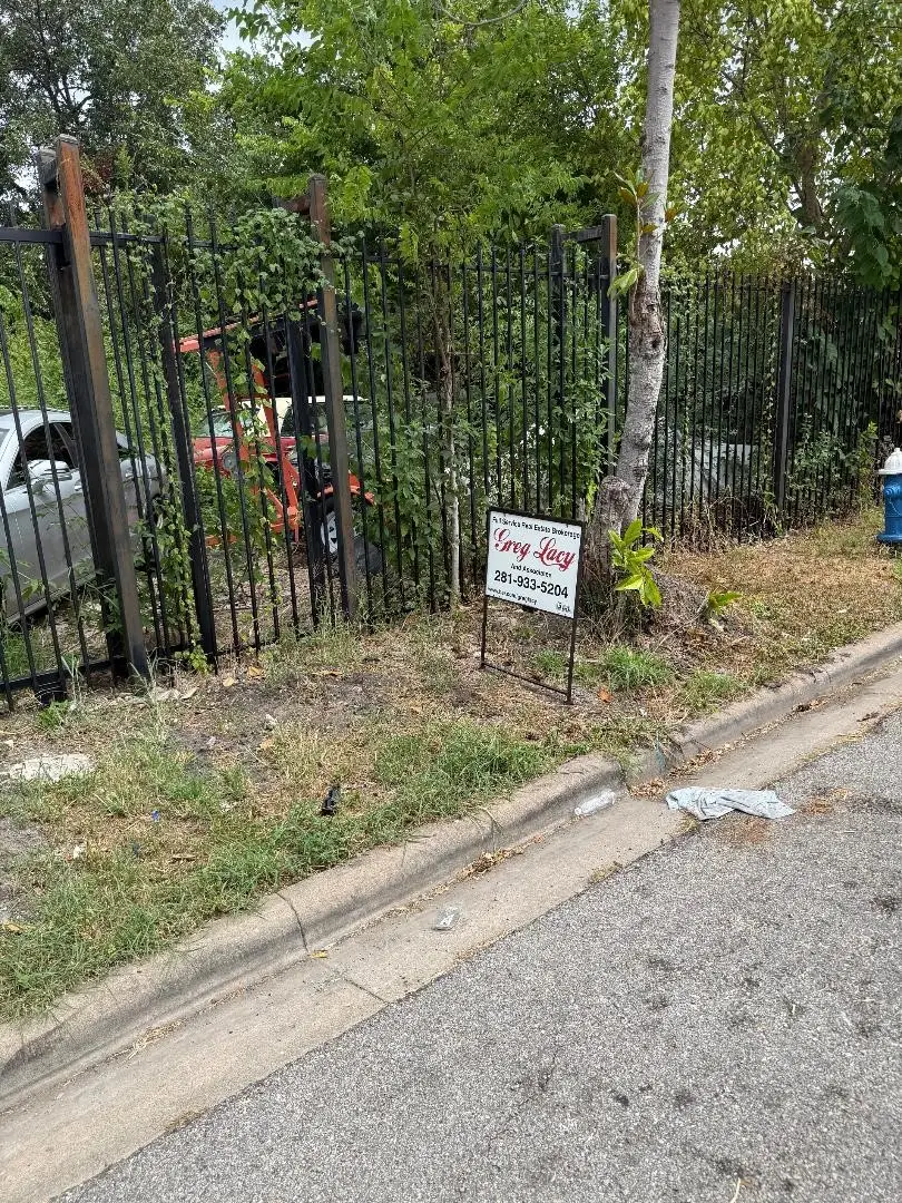8918 Bellflower Street, Houston, TX 77063 - #2