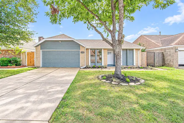 11935 River Meadow Lane, Meadows Place, TX 77477