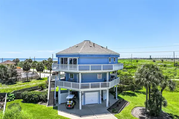 14450 Spyglass Circle, Galveston, TX 77554