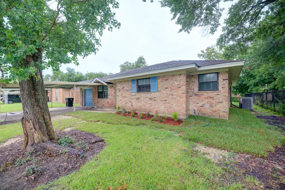 5535 Elm Springs Drive, Houston, TX 77048 - #1